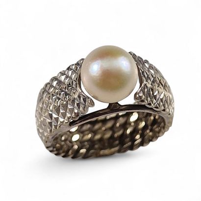 BAGUE Moderne en or gris 750 Millièmes à...