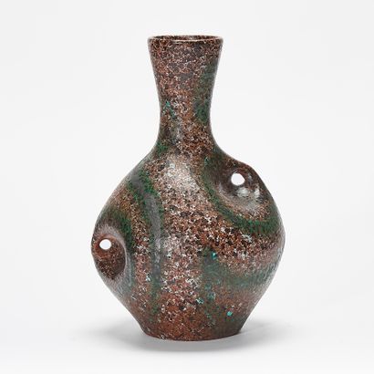 ACCOLAY XXème Siècle 
VASE à deux passants
Céramique...