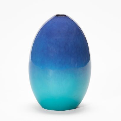 MUSARRA XXth Century
SMALL EGG VASE
Blue...