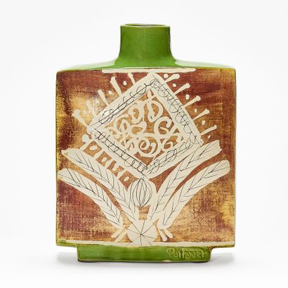 Edition Gilbert PORTANIER 
INCURVE VASE 
Enamelled...