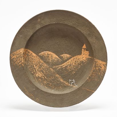 Jérôme MESNAGER (1961)
PLAT ROND au marcheur...