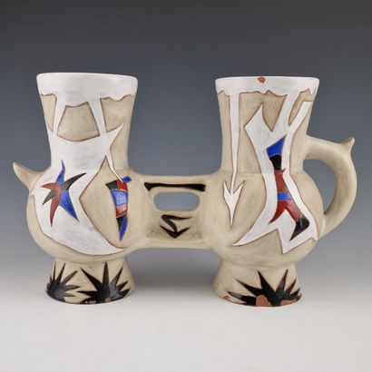Jean LURCAT (1892-1966)
DOUBLE VASE
Polychrome...