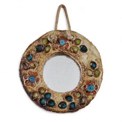SMALL FLOWER MIRROR
Glazed ceramic
Diam....