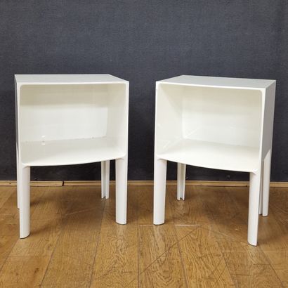 Publisher KARTELL - Design Philippe STARCK
PAIR...