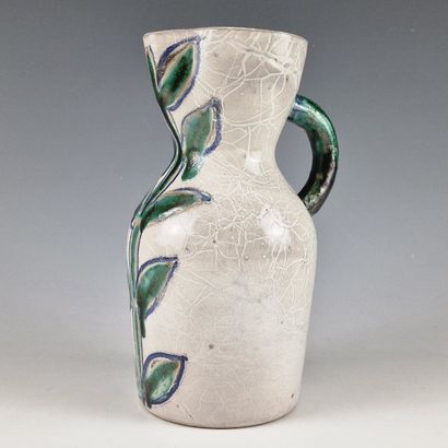 In the spirit of Robert PICAULT
PITCHER FOLIAGE
Glazed...
