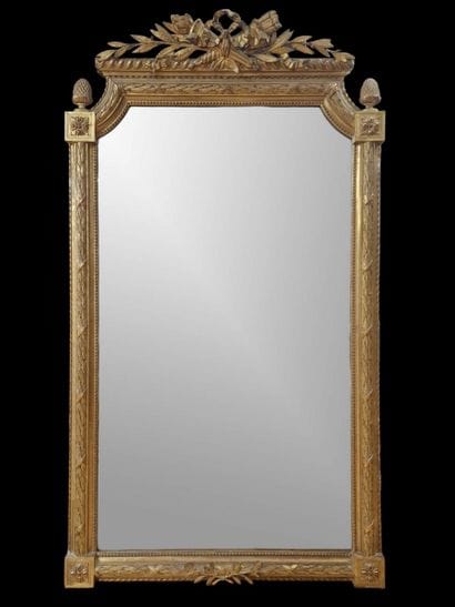 GRAND MIROIR DE CHEMINEE de Style Louis XVI...