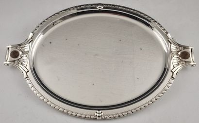 OVAL SERVICE PLATE in silver-plated metal...