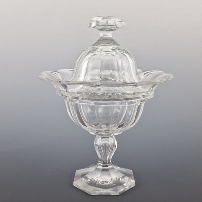 VAL SAINT LAMBERT - BEAUTIFUL white cut crystal...
