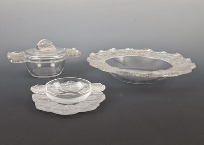 LALIQUE FRANCE - MODEL HONFLEUR- Based on...
