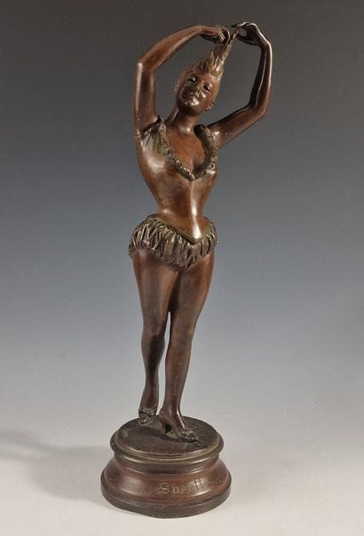 Nicolas MAYER (1852-1929) 
Suzette
BRONZE...
