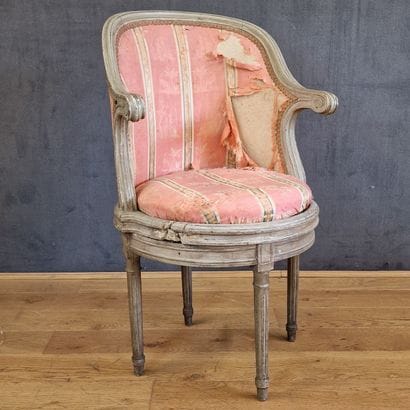 PETIT FAUTEUIL DE BUREAU OU DE COIFFEUSE...