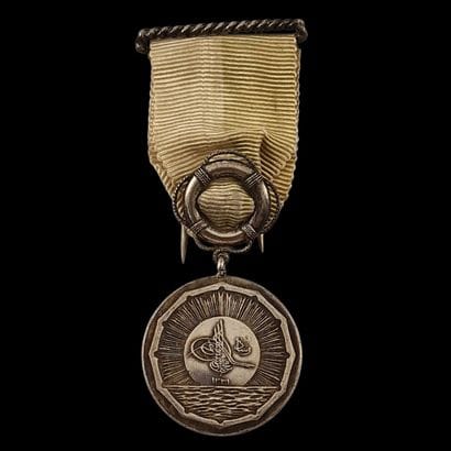 OTTOMAN EMPIRE - PRESUMED GIFT MEDAL FROM...