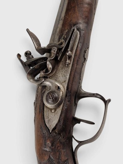 LONG OFFICER’S FLINTLOCK PISTOL.
Round barrel...
