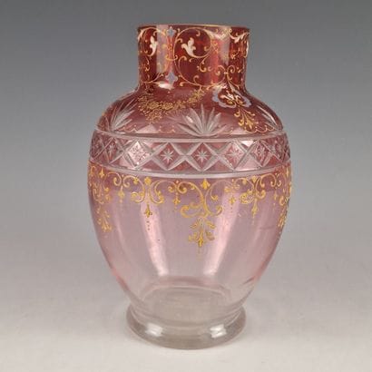 VASE BALUSTRE de la fin du XIXème Siècle...