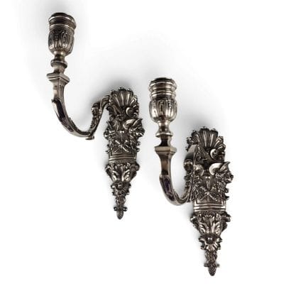PAIR OF SINGLE-ARM WALL SCONCES in Regency...