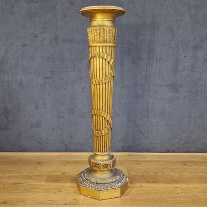 BEAUTIFUL LOUIS XVI-STYLE VASE—Early 20th...