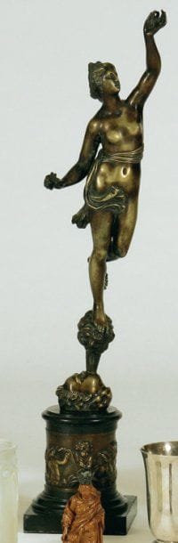 - Eole
Bronze patiné - XIXème siècle Haut...
