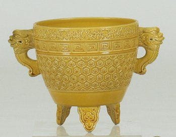 - Chine
Brûle parfum en porcelaine Début...