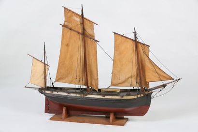 MAQUETTE ancienne - Bateau corsaire hollandais,...