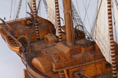 MAQUETTE en allumettes (35 000) du navire...