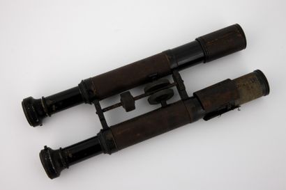 JUMELLES modèle uruguayen, cuir noir. Fabriquées...