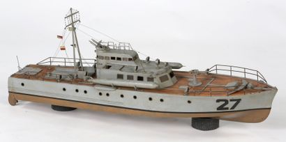 MAQUETTE - Une vedette rapide lance-torpilles....