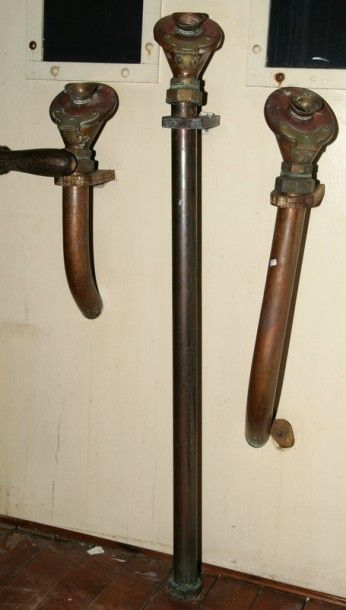 LOT

PARLOPHONE de marine en laiton et cuivre...
