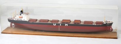 MAQUETTE de chantier du cargo vraquier «...