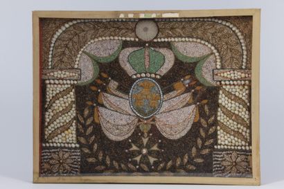 TABLEAU - COMPOSITION en COQUILLAGES présentant...