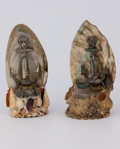 LOT :

Petit ENCRIER avec THERMOMETR E sur...