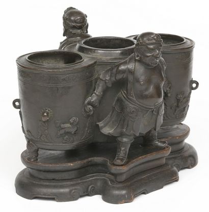 Chine Période Ming XVIème siècle - Important...