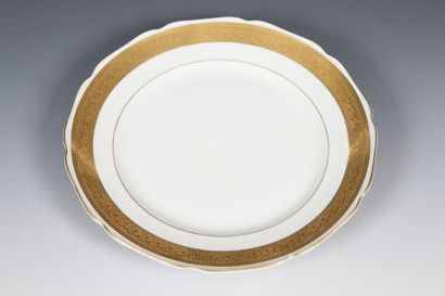 IMPORTANTE PARTIE DE SERVICE DE TABLE BOHEME...