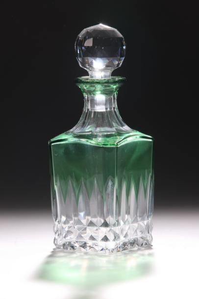 BACCARAT - CARAFE A WHISKY en cristal overlay...
