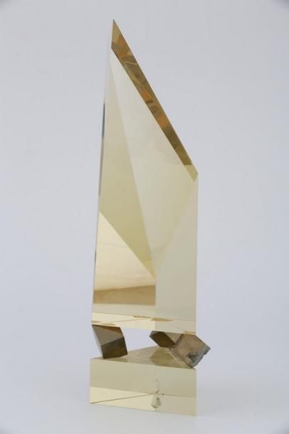 6 - Yvon CHIAMPO (né en 1945)

Schierzo 

Verre...