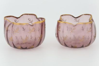 DAUM 

Paire de coupes aux chardons 

Verre...