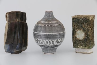 Ensemble de 3 vases 

Céramiques contemporaines...