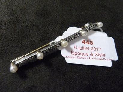 PETITE BROCHE BARRETTE 

Début du XXe Siècle

or...