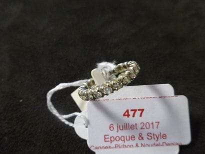 ALLIANCE AMERICAINE 

or gris sertie de diamants...