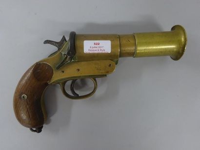PISTOLET LANCE FUSÉE Wolseley 1917 

Laiton...