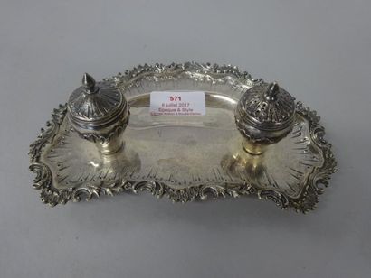PETIT ENCRIER de Style Louis XV vers 1900

argent...