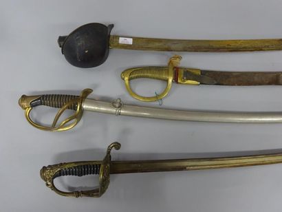 LOT D'ARMES BLANCHES DES XIXème et XXème...