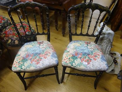 PAIRE DE CHAISES VOLANTES d'Epoque Napoléon...