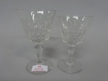 BACCARAT - MODELE PICCADILLY 

SUITE DE 9...