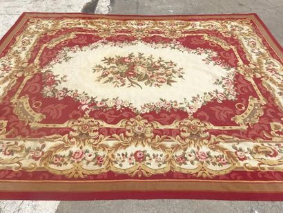 TAPIS AU POINT Style Aubusson Napoléon III

Décor...