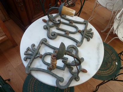 LUSTRE COURONNE À SIX BOUGIES de Style Haute...