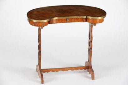 TABLE ROGNON de Style Louis XVI - Début du...