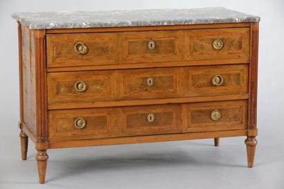 COMMODE Travail provincial de la Fin d'Epoque...
