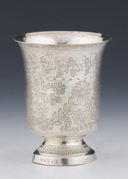 TIMBALE EN ARGENT Minerve 950 millièmes 

De...