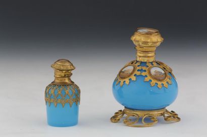 FLACONS A PARFUM d'Epoque Napoléon III en...