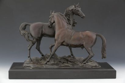 GROUPE d'Epoque Fin XIXème-Début XXème Siècle

Chevaux...